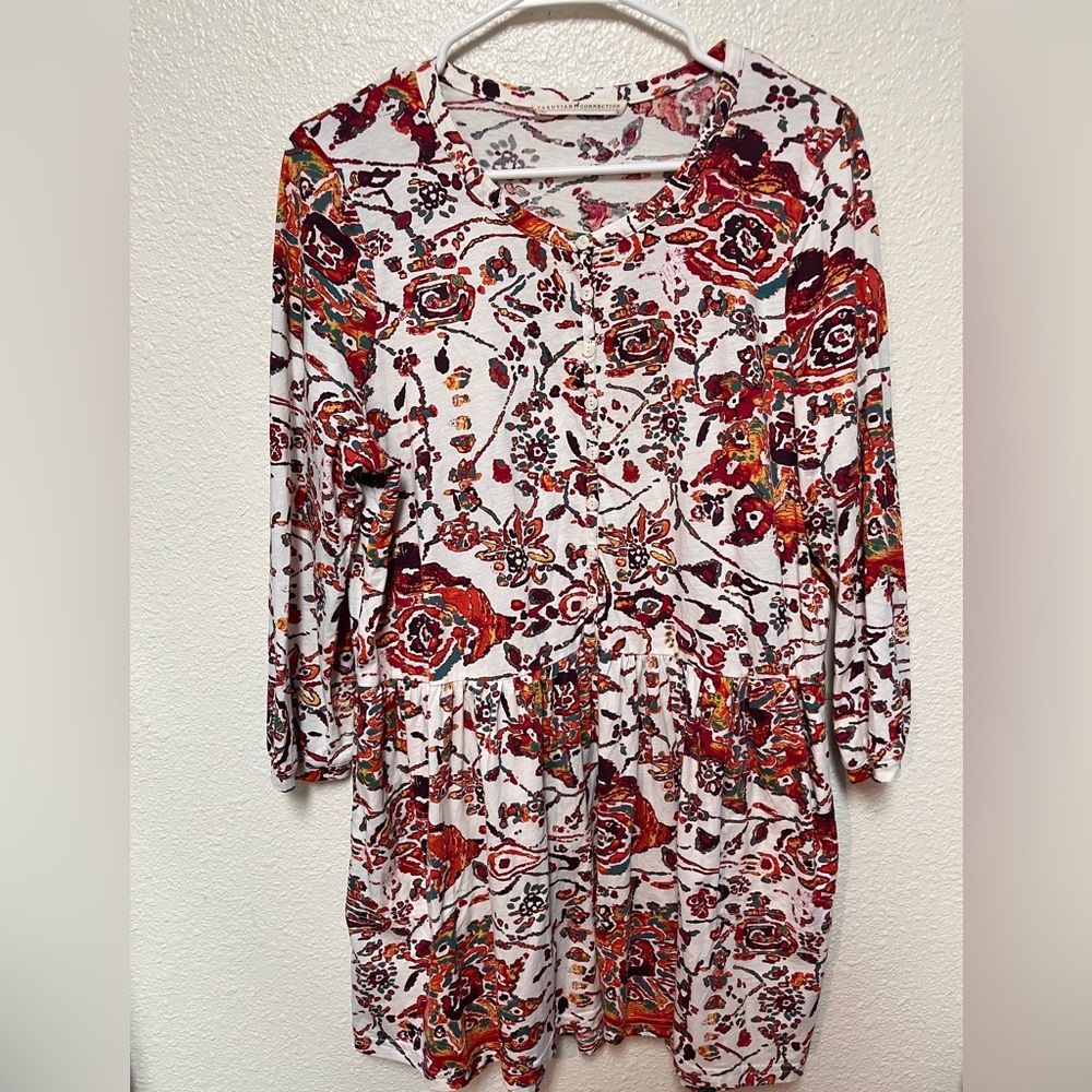 Peruvian Connection White Tunic with Red Floral Print